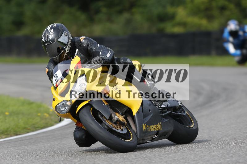 /Archiv-2025/53 16.09.2025 Track Day Domi Aegerter ADR/Gruppe rot/3